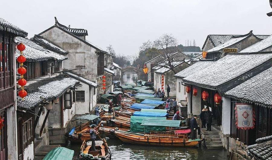龙虎榜 |中华企业上涨10.13%,知名游资中信西安朱雀大街买入416.01万元